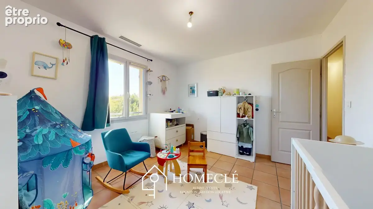 Superbe maison familiale avec terrain en plein coeur de saint georges de reneins - photo 10