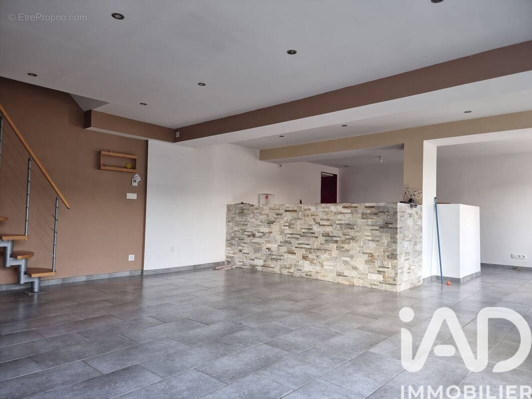 Photo 1 - Maison à LA POUEZE