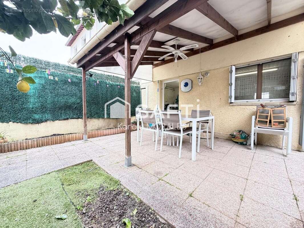 Photo 2 - Maison à SAINT-CYPRIEN