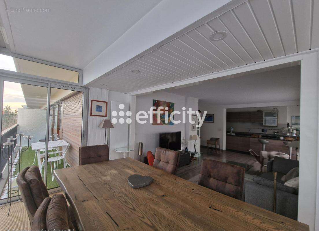 Appartement à LE CHESNAY