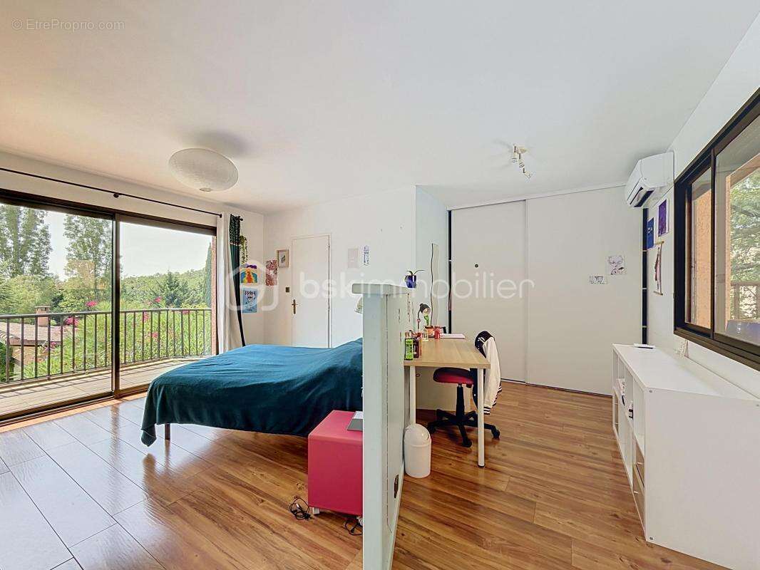 Spacieuse maison familiale dans un cadre privilégié et paisible - photo 14