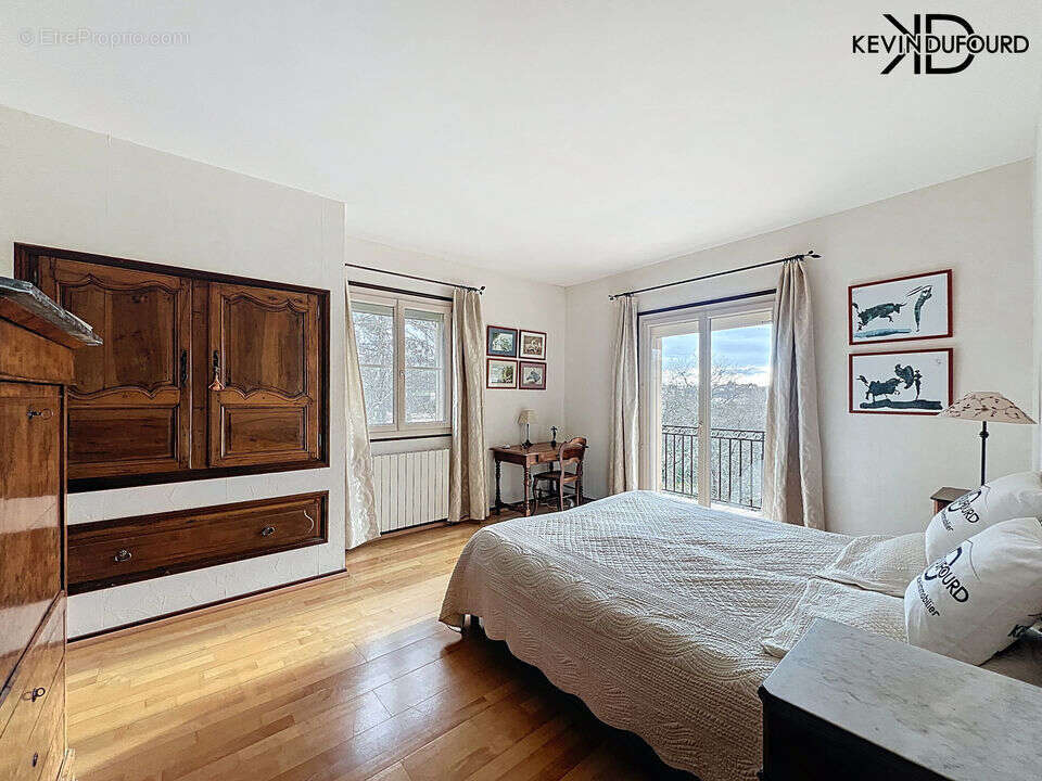 Maison à UCEL