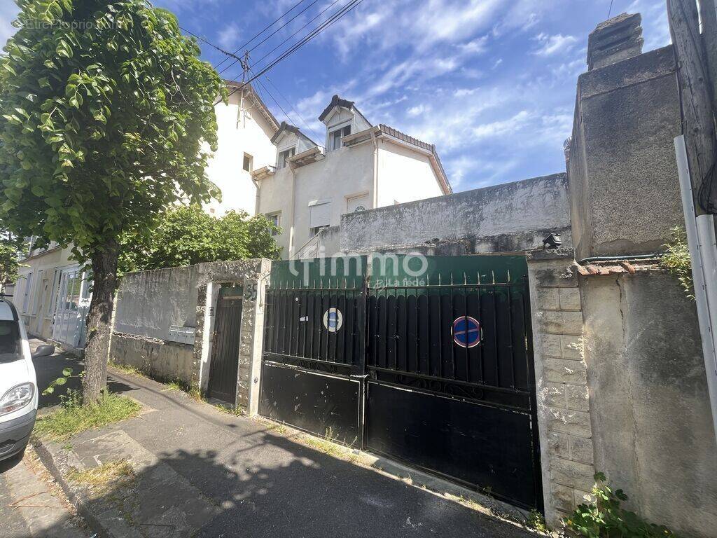 Maison à CHAMPIGNY-SUR-MARNE