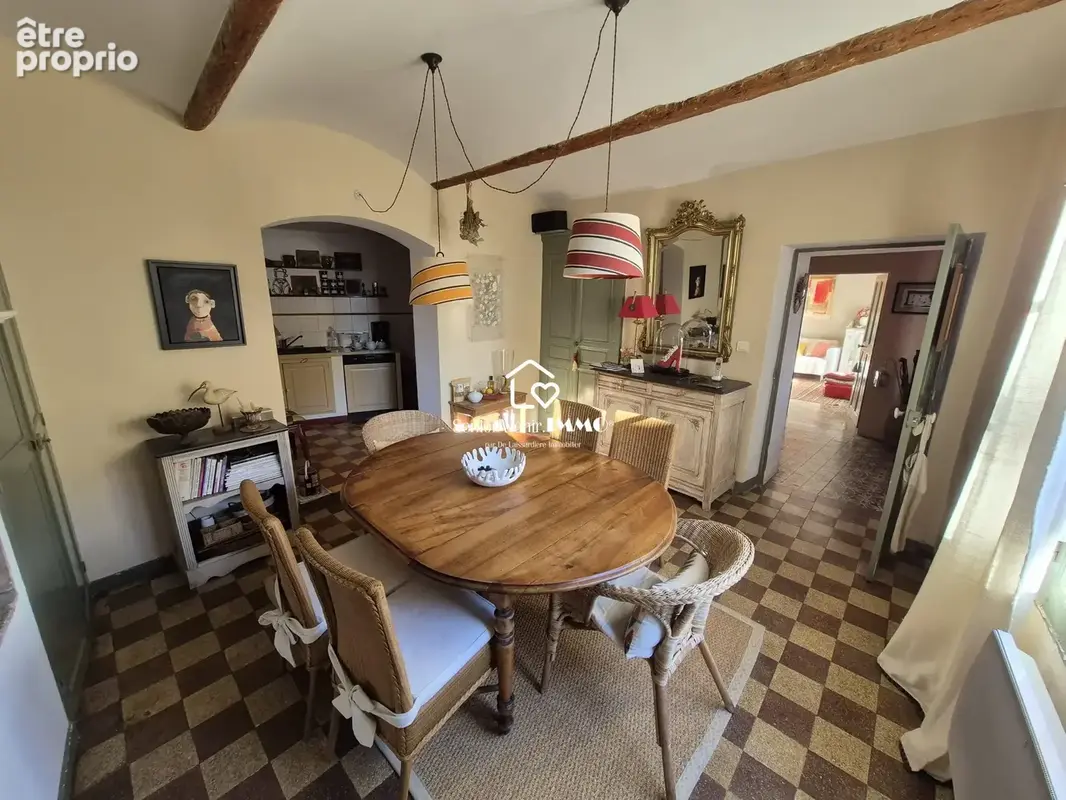 Maison 6 pièces 150 m² à vendre à Vaugines (84160) - photo 4