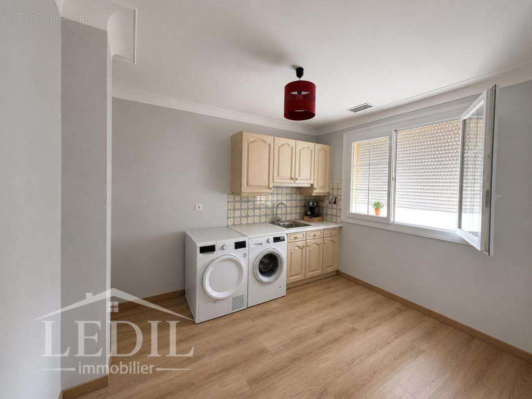 Rare sur le secteur ! Maison rénovée 175 m² avec prestations énergétiques de qualité - photo 6