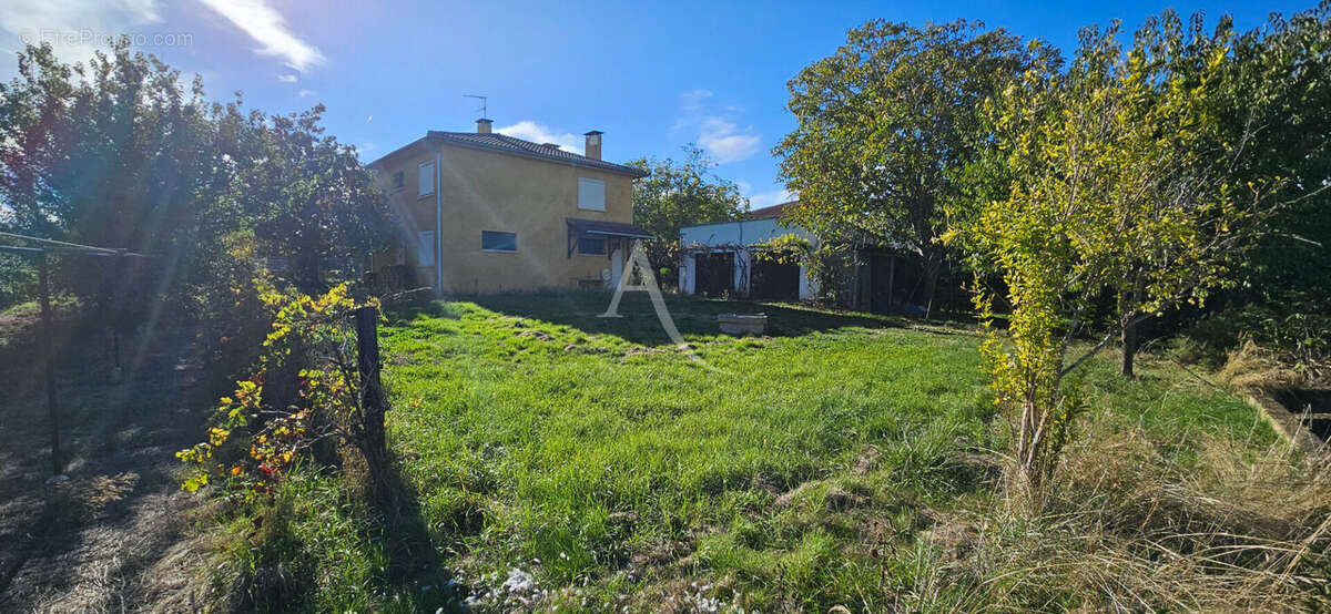 Maison à PECHBONNIEU