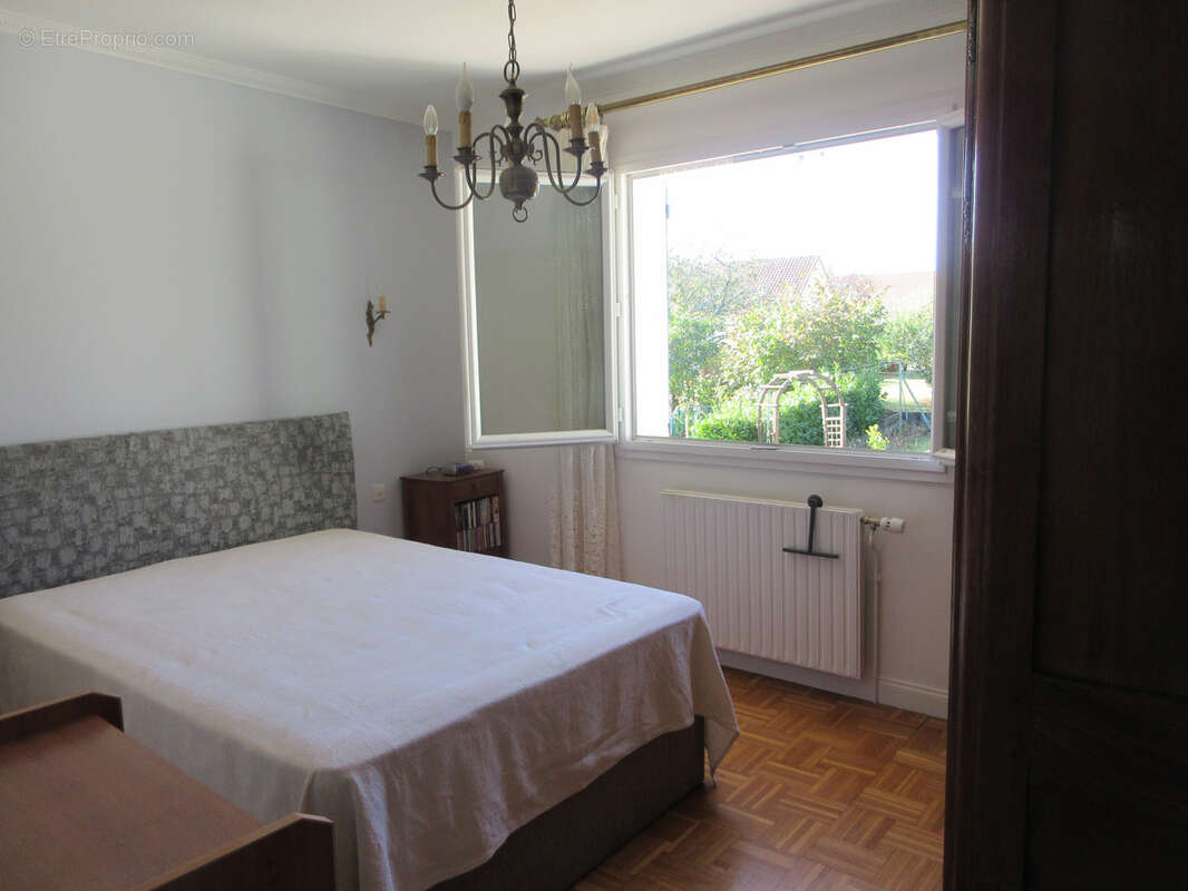 Maison à SAINT-MARCEL