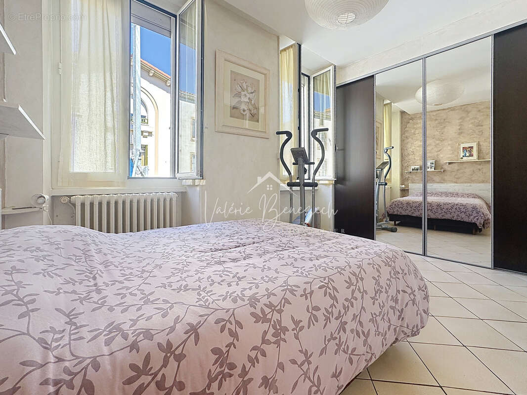 Appartement à SAINT-AFFRIQUE