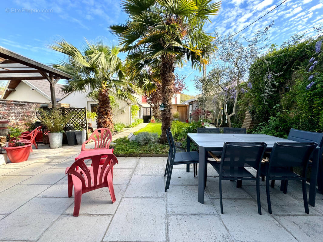 Maison à MONTIVILLIERS