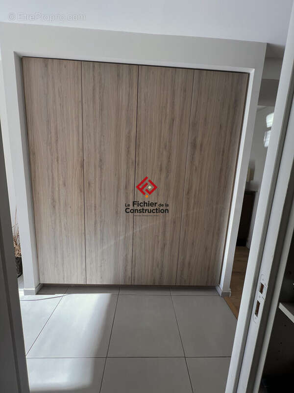 Appartement à MEYLAN
