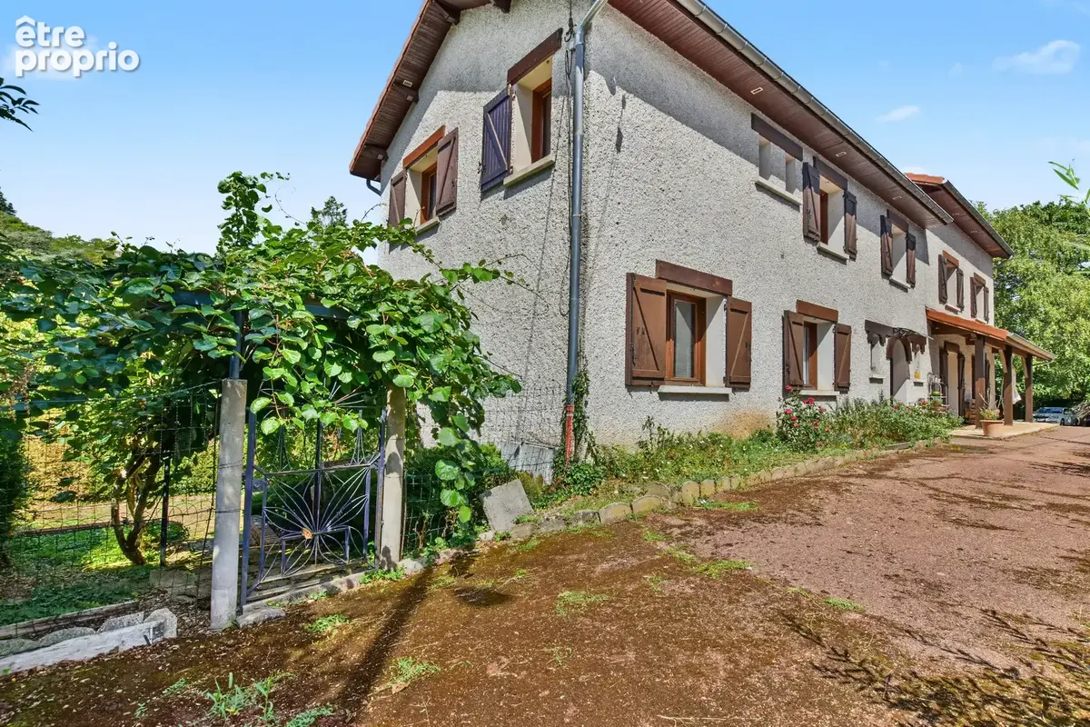 Grande maison familiale de 330 m² Carrez sur 1400 m² de terrain - 4 chambres, sous-sol complet et combles aménagés - photo 33