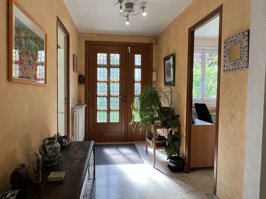 Maison à PONT-SAINTE-MAXENCE