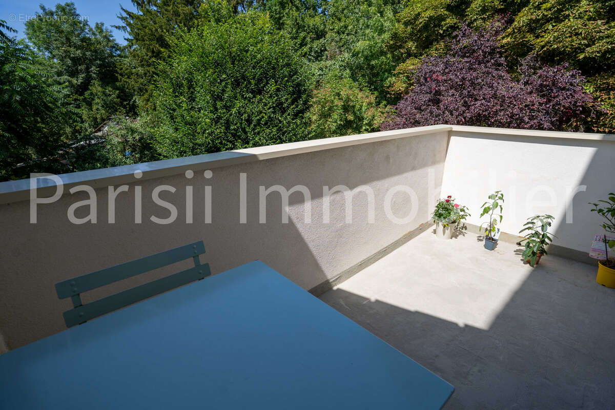 Appartement duplex - 5 pièces - 110,73m2 - Secteur val d'or - Cormeilles-en-Parisis - photo 8