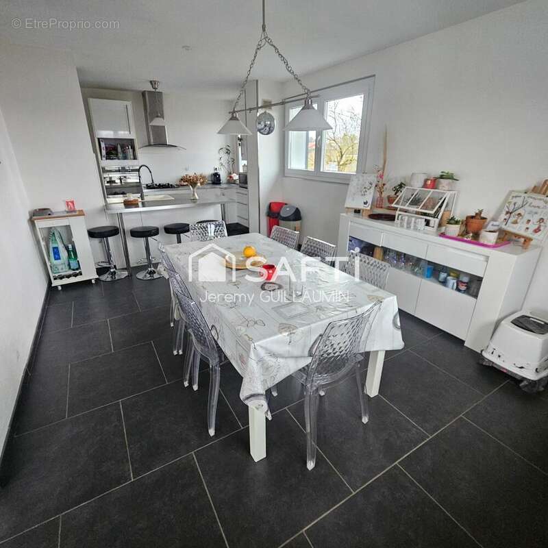 Photo 3 - Maison à BELLERIVE-SUR-ALLIER