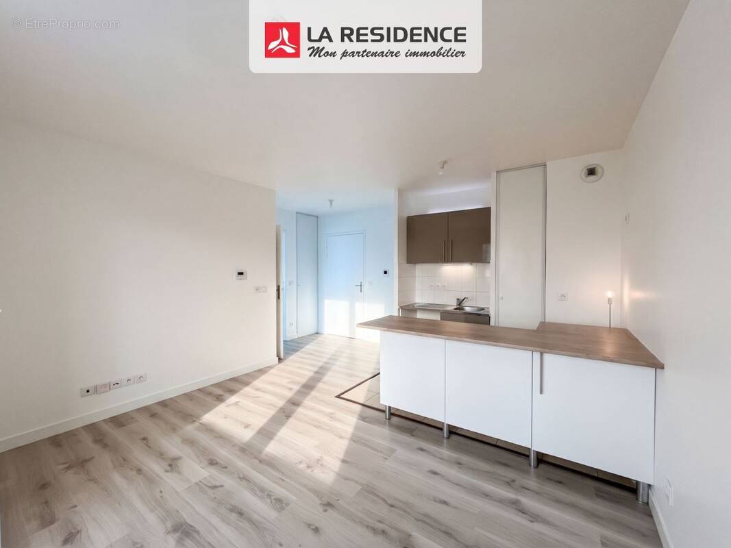 Appartement à SAINT-OUEN-L'AUMONE