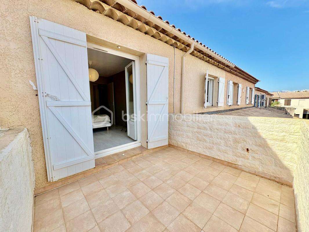 Maison à LA GAUDE
