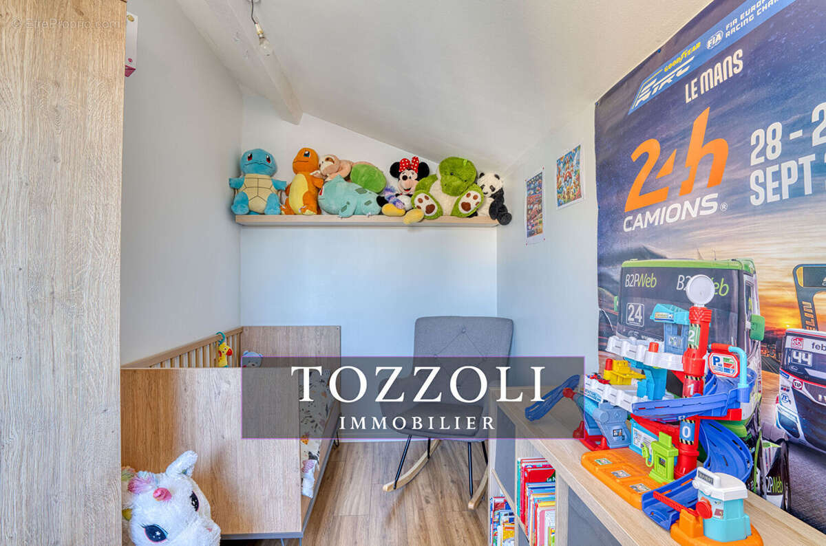 Maison à SAINT-QUENTIN-FALLAVIER