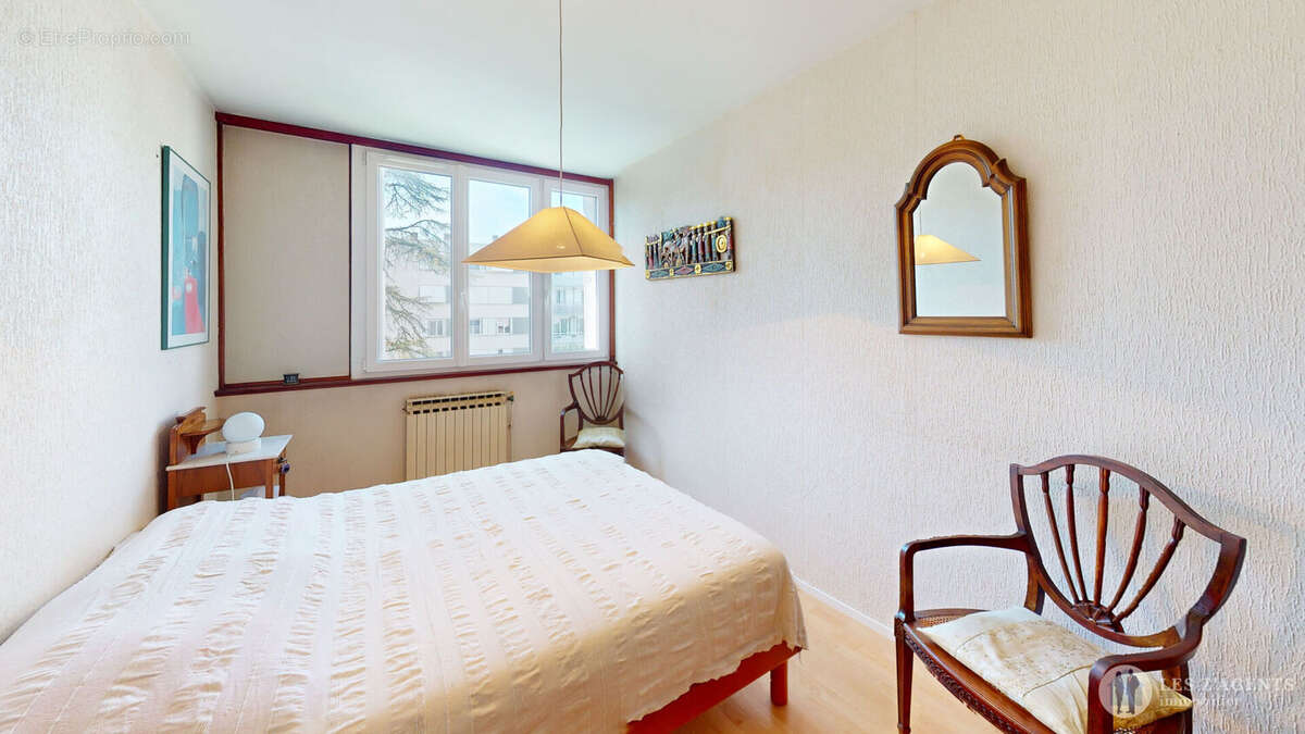 Appartement à SAINT-MARTIN-D&#039;HERES