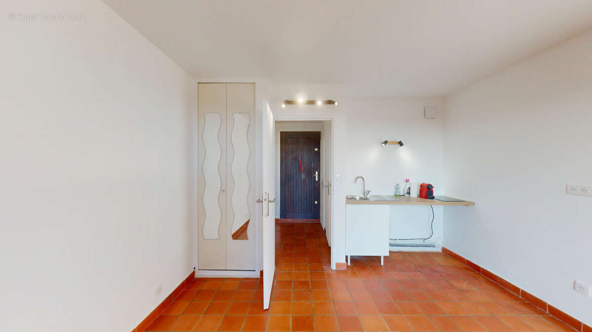 Appartement à SAUSSET-LES-PINS