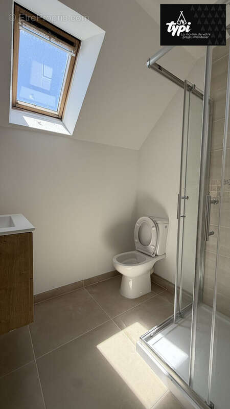 Appartement 40 m² à Lorient  - photo 5