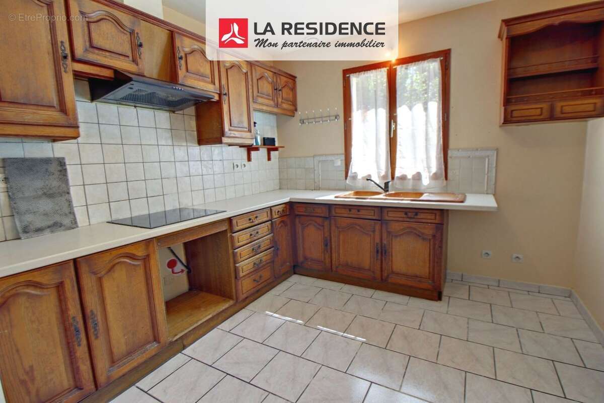 Maison à ROSNY-SUR-SEINE