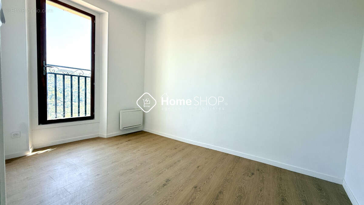 Appartement 60 m² à Les Pennes-Mirabeau  - photo 3