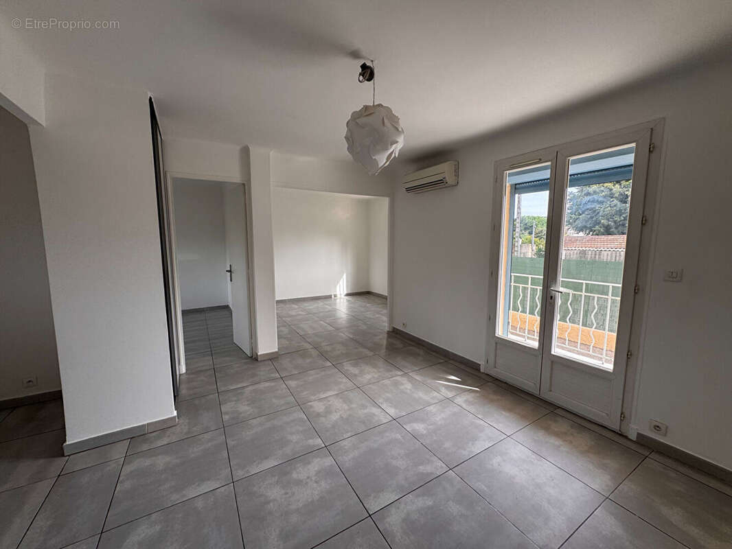 Appartement à SANARY-SUR-MER