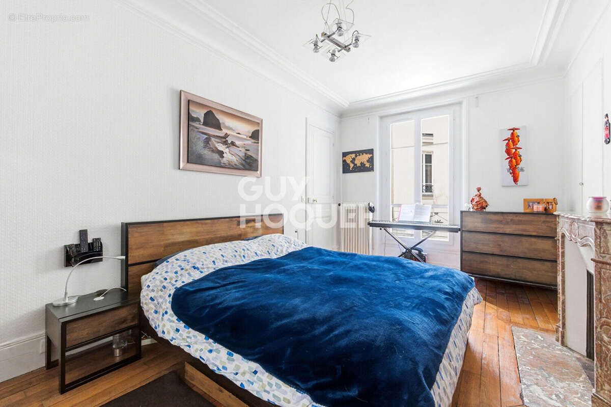 Appartement à PARIS-9E