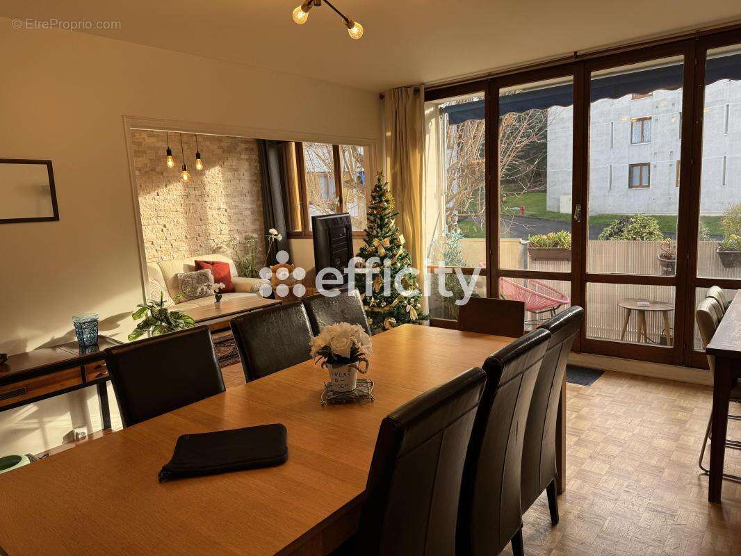 Appartement à MORSANG-SUR-ORGE