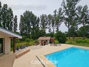 Maison à TIZAC-DE-LAPOUYADE