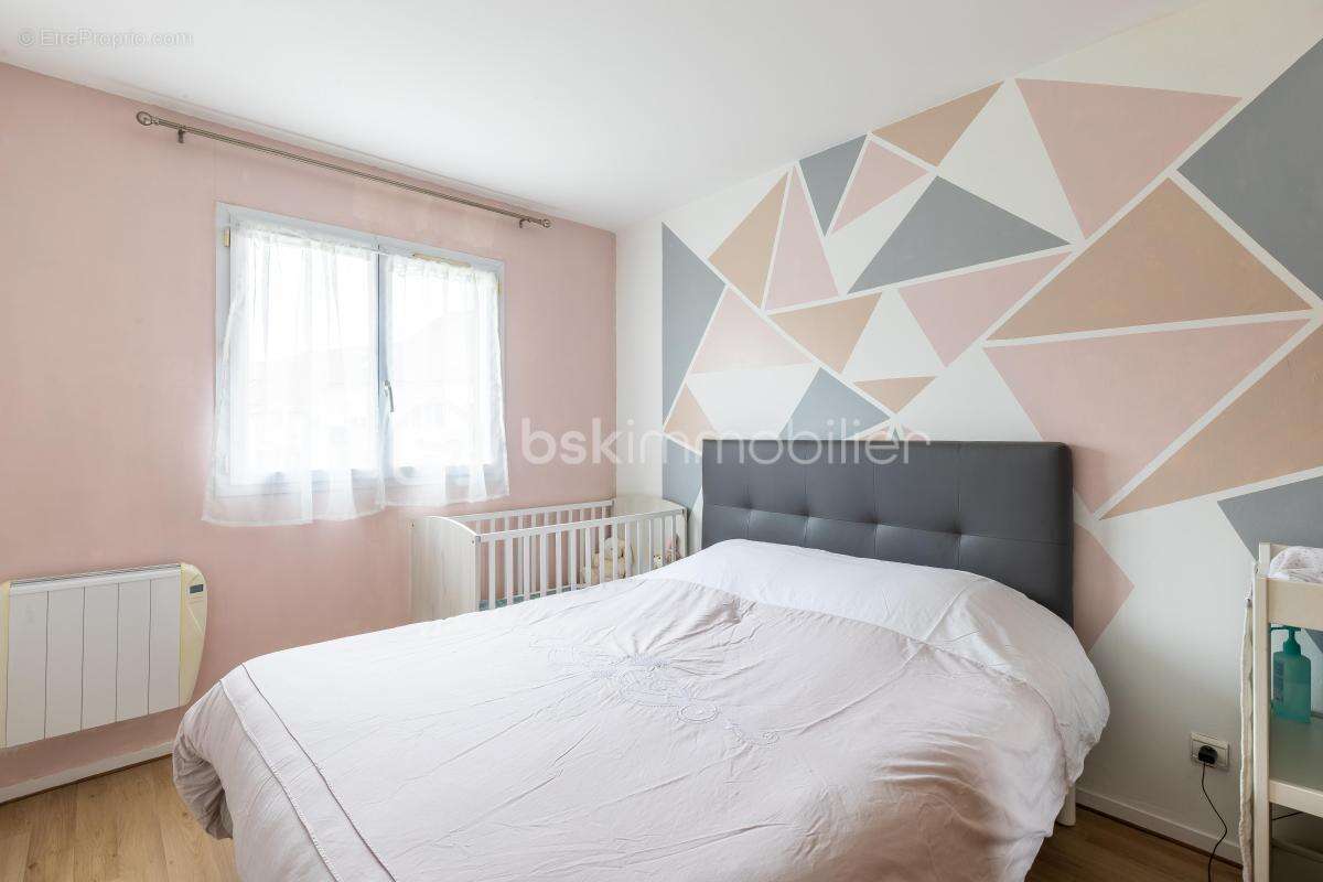 Appartement 2 pièces de 46.49 m² 77410 CLAYE-SOUILLY - photo 8