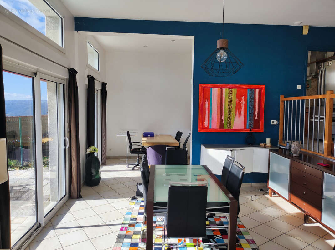 Maison à LA CHAPELLE-D'AUREC