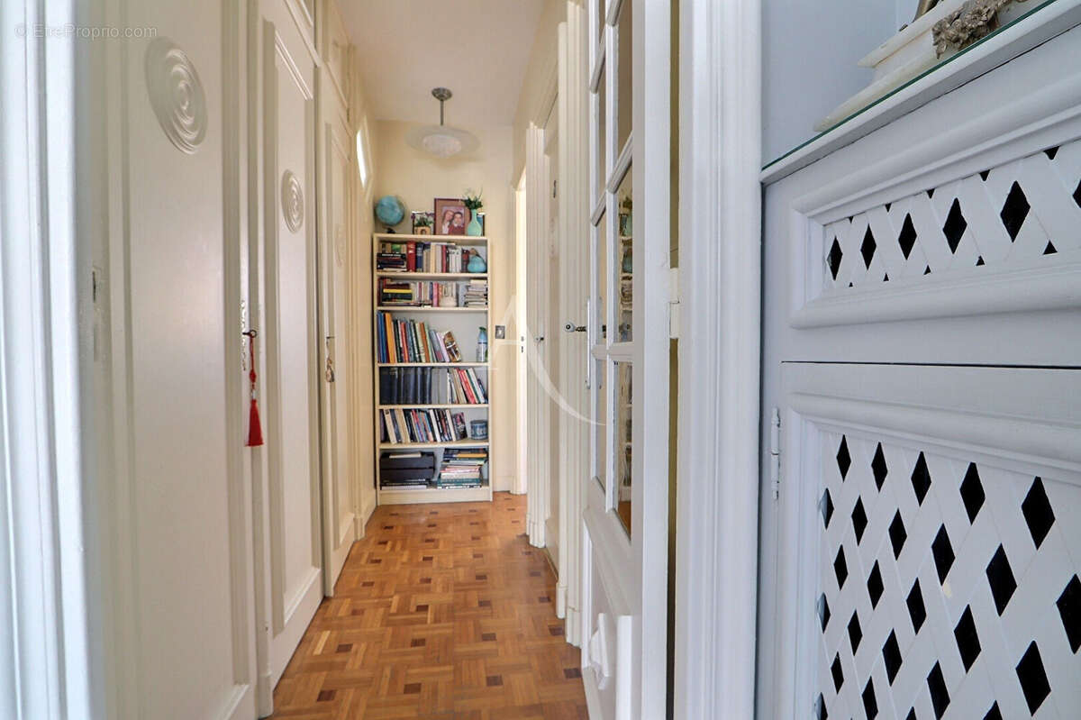 Appartement à AUBERVILLIERS