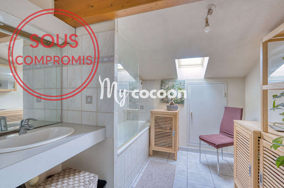 Appartement à LYON-8E