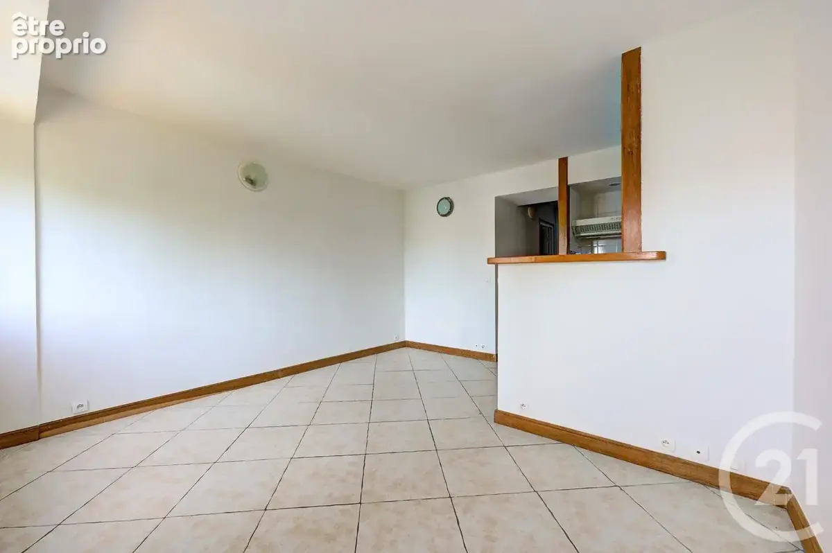 Appartement 29 m² à Boussy-Saint-Antoine  - photo 4