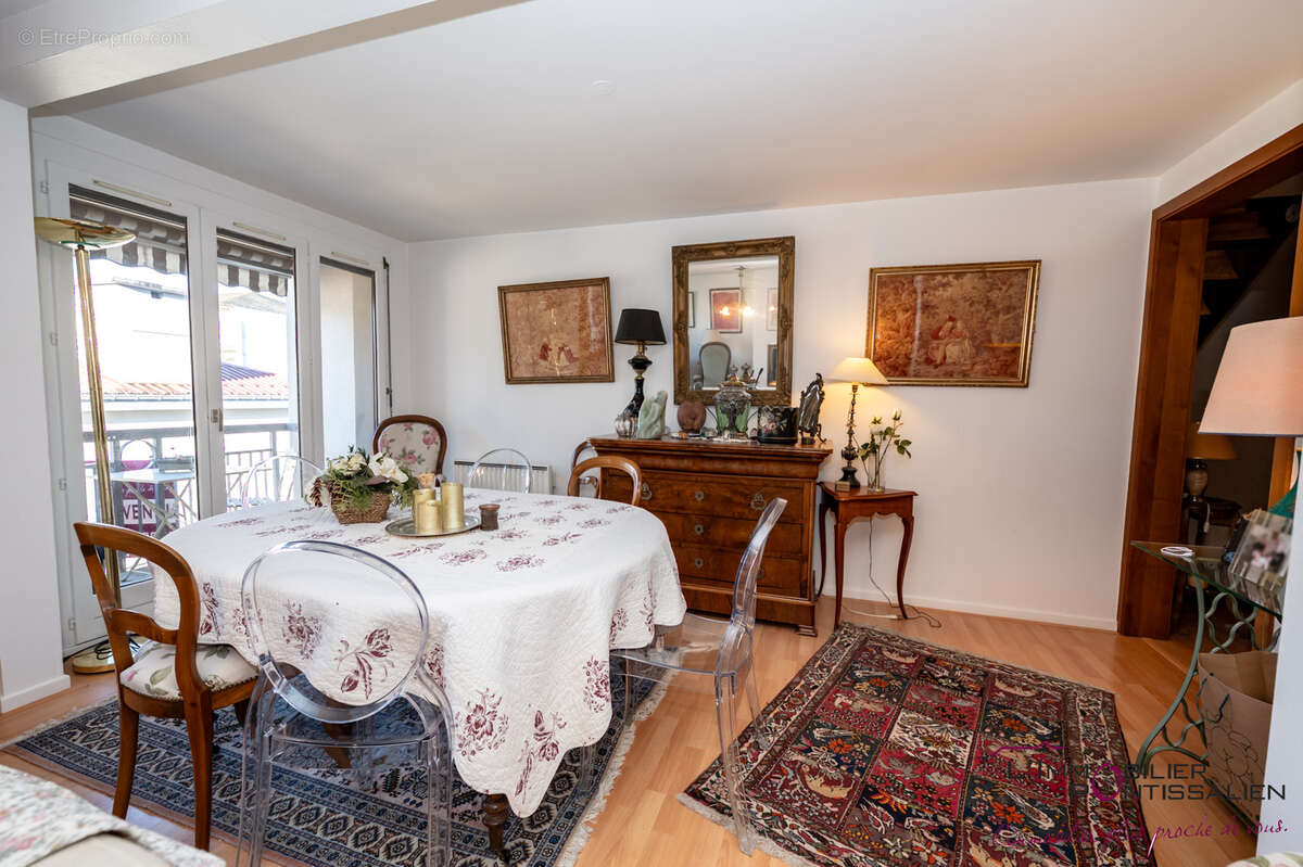 Pontarlier centre ville : duplex dernier etage - photo 23