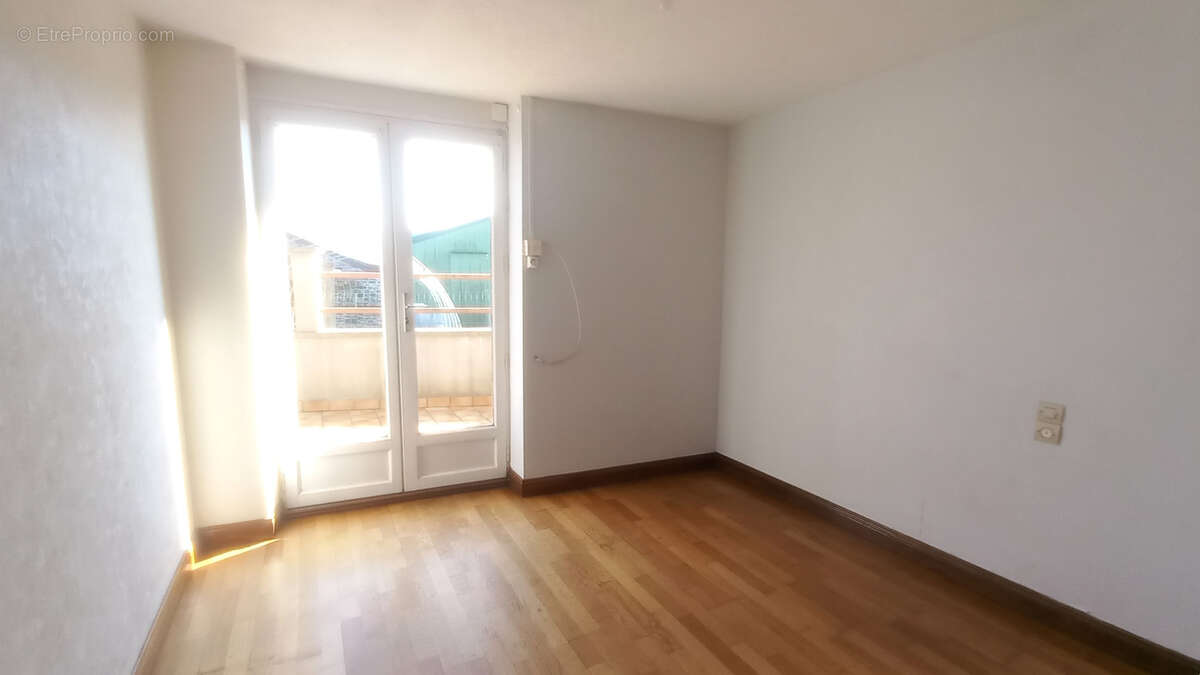 Maison à MARTIGNE-FERCHAUD