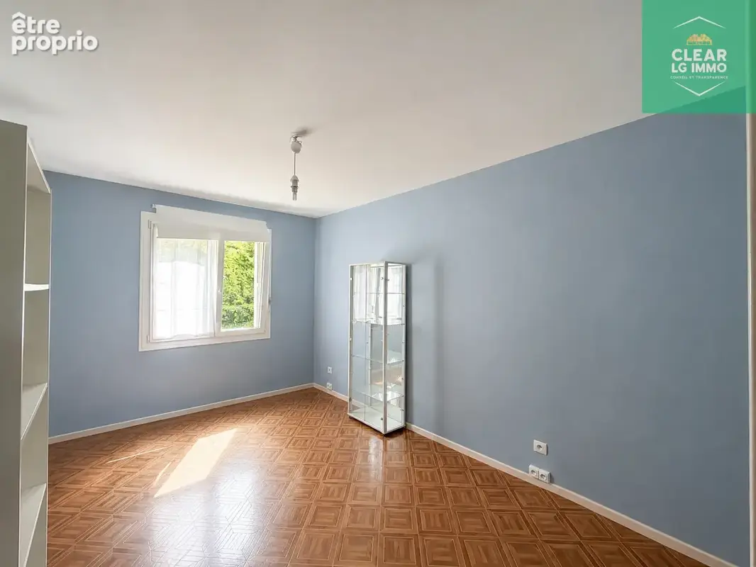 Appartement F5 avec 3 chambres, balcons et garage à Hayange - photo 8