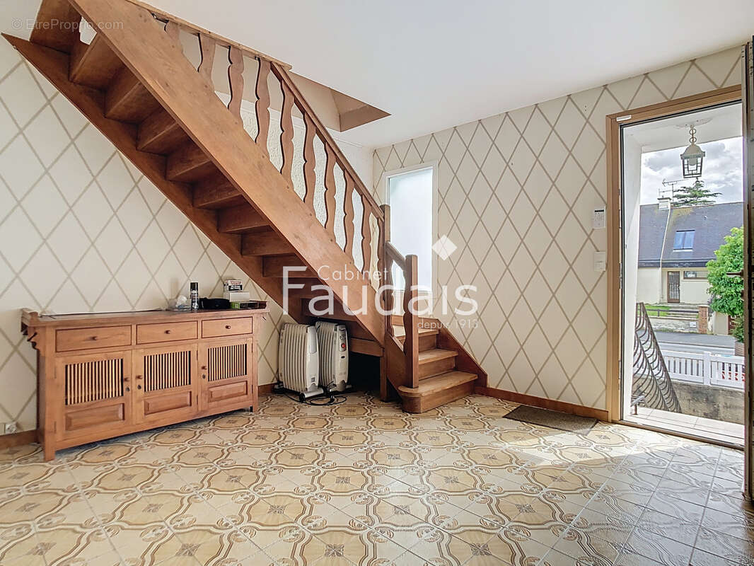 Maison à LA HAYE-DU-PUITS