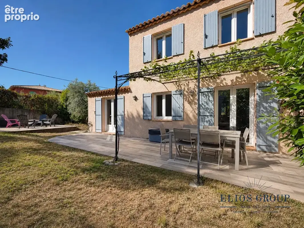 Maison à SAINT-MAXIMIN-LA-SAINTE-BAUME