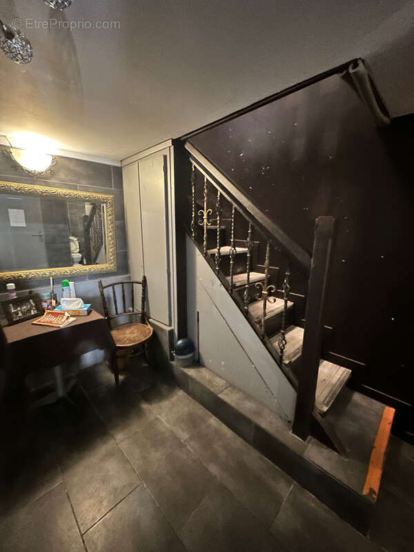 Commerce à PARIS-19E