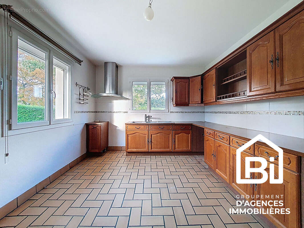 Maison à MONDEVILLE