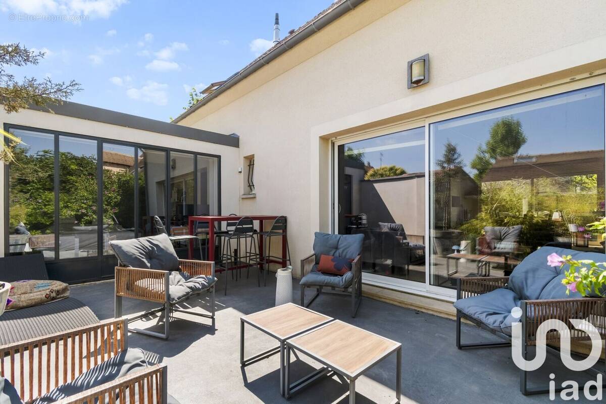 Photo 1 - Maison à SACLAY