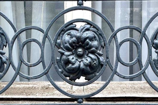 Maison à PARIS-15E