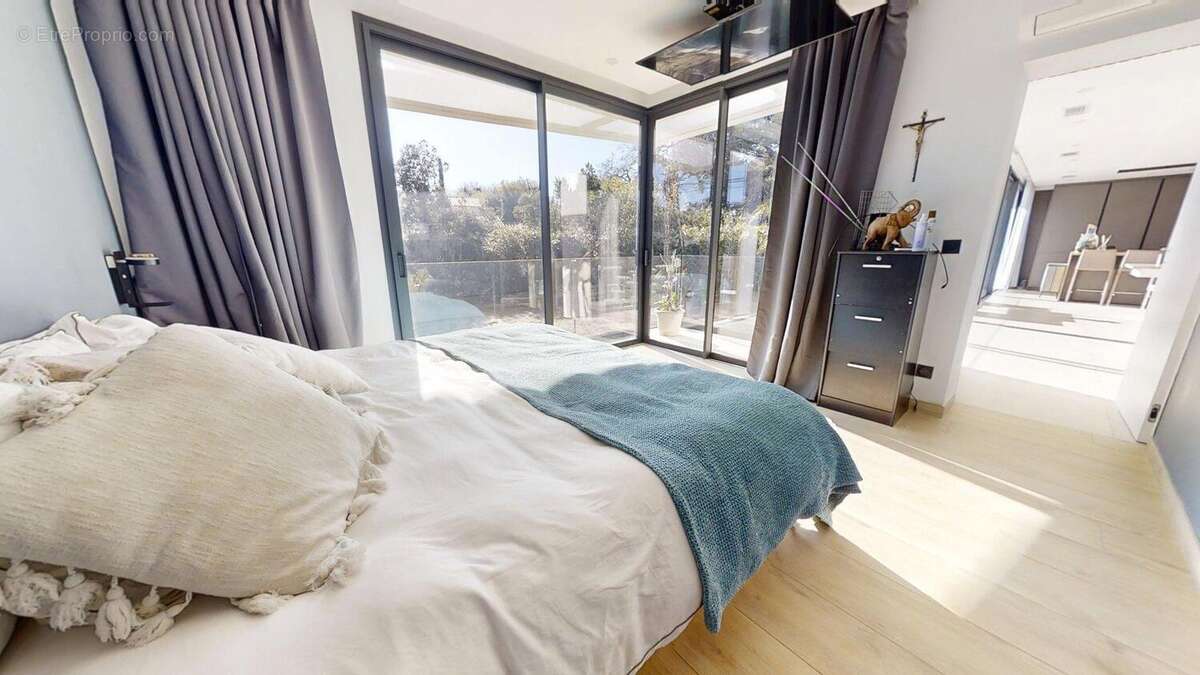 Photo 4 - Maison à SIX-FOURS-LES-PLAGES