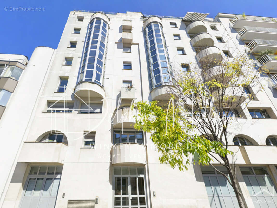 Appartement à PARIS-15E