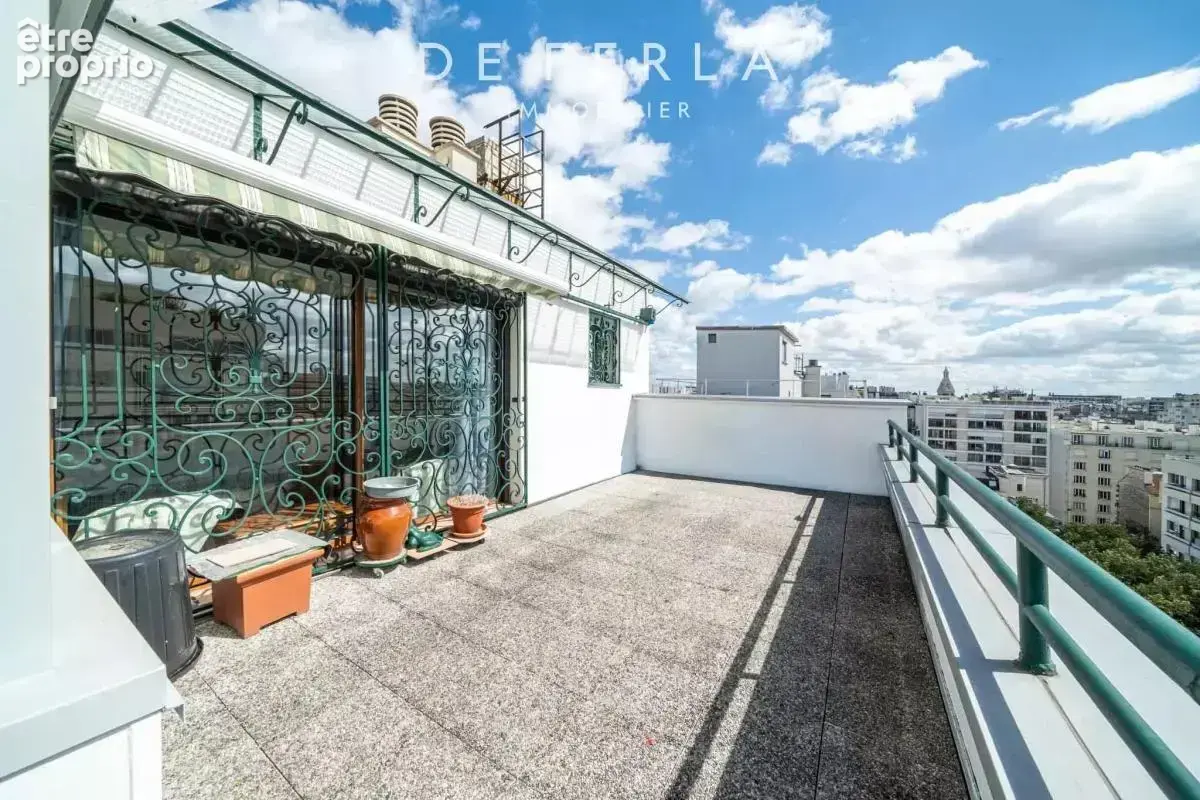 Dernier étage avec terrasse et véranda - Paris XIVe - photo 6