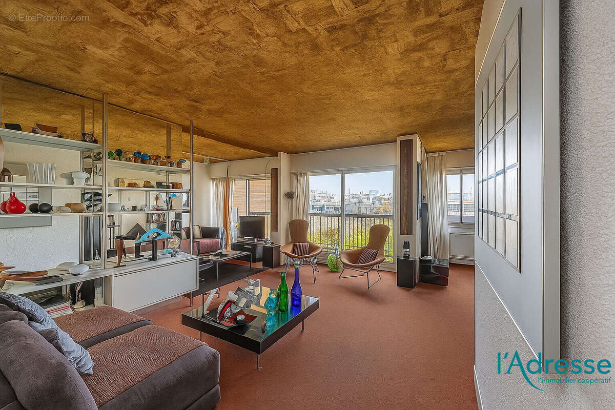 Appartement à PARIS-11E