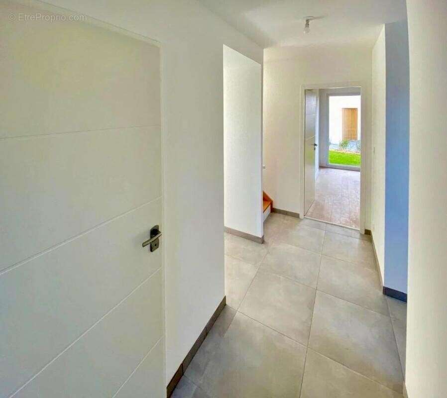 Maison à LARMOR-BADEN