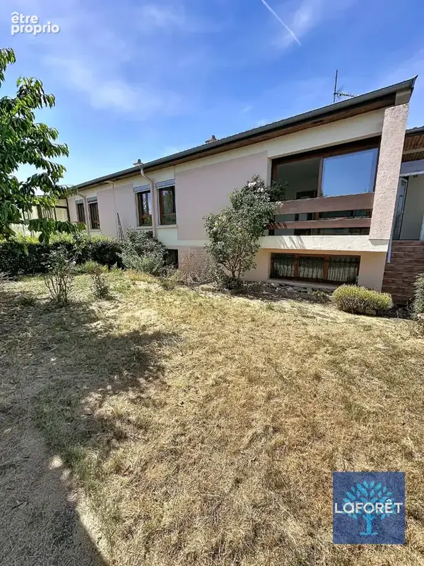 Jarville Montaigu  Maison familiale de 190 m2 Grand Jardin  5/6  Chambres Garage 2 voitures - photo 3